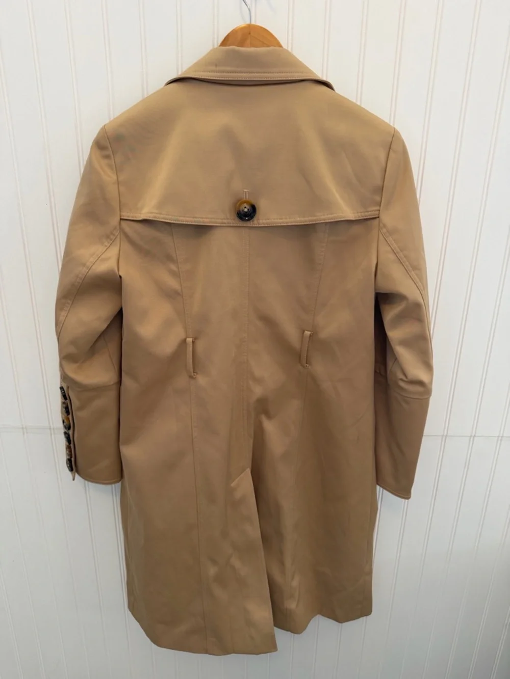 Burberry Beige Tan Button-Front Trench Coat Size XL but fits small - Picture 3 of 5